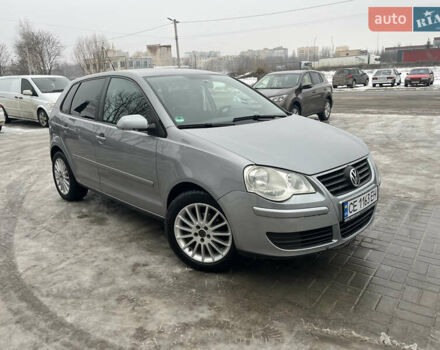 Серый Фольксваген Поло, объемом двигателя 1.42 л и пробегом 265 тыс. км за 5000 $, фото 28 на Automoto.ua