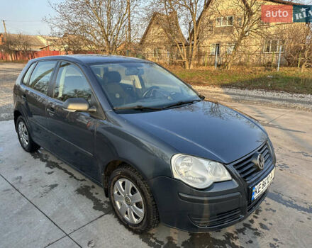 Серый Фольксваген Поло, объемом двигателя 1.4 л и пробегом 194 тыс. км за 6200 $, фото 8 на Automoto.ua