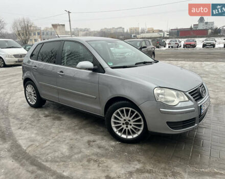 Серый Фольксваген Поло, объемом двигателя 1.42 л и пробегом 265 тыс. км за 5000 $, фото 17 на Automoto.ua