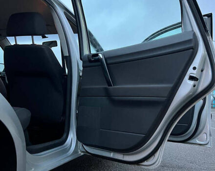 Сірий Фольксваген Поло, об'ємом двигуна 1.4 л та пробігом 113 тис. км за 5200 $, фото 15 на Automoto.ua