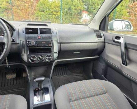 Серый Фольксваген Поло, объемом двигателя 1.4 л и пробегом 199 тыс. км за 5099 $, фото 5 на Automoto.ua