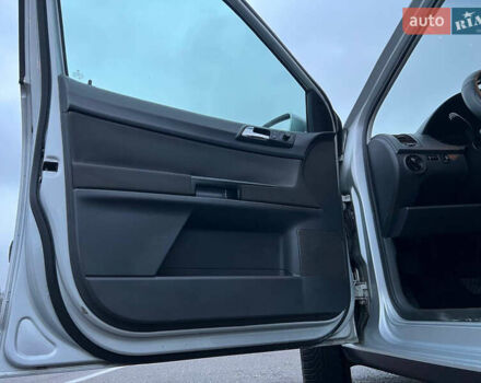 Сірий Фольксваген Поло, об'ємом двигуна 1.4 л та пробігом 113 тис. км за 5200 $, фото 57 на Automoto.ua