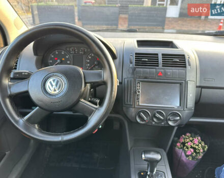 Серый Фольксваген Поло, объемом двигателя 1.4 л и пробегом 194 тыс. км за 6200 $, фото 18 на Automoto.ua