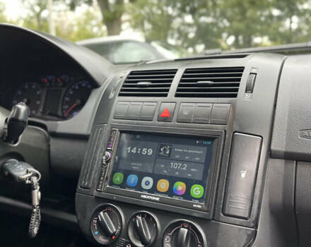 Серый Фольксваген Поло, объемом двигателя 1.2 л и пробегом 234 тыс. км за 4900 $, фото 19 на Automoto.ua