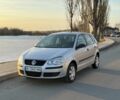 Серый Фольксваген Поло, объемом двигателя 1.4 л и пробегом 217 тыс. км за 5750 $, фото 1 на Automoto.ua
