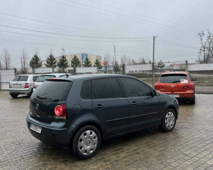 Серый Фольксваген Поло, объемом двигателя 1.57 л и пробегом 265 тыс. км за 4400 $, фото 4 на Automoto.ua