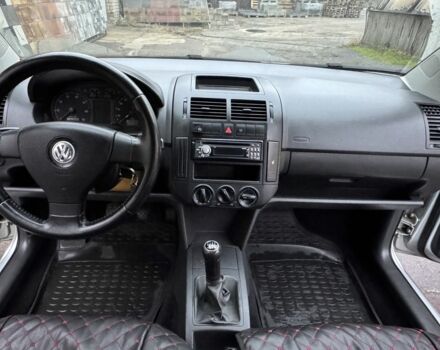 Сірий Фольксваген Поло, об'ємом двигуна 0 л та пробігом 190 тис. км за 4700 $, фото 5 на Automoto.ua