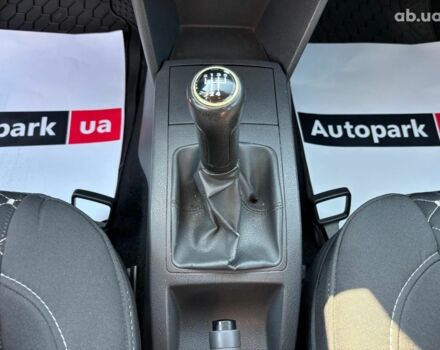 Серый Фольксваген Поло, объемом двигателя 1.2 л и пробегом 125 тыс. км за 4990 $, фото 20 на Automoto.ua