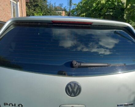 Серый Фольксваген Поло, объемом двигателя 1.4 л и пробегом 328 тыс. км за 4350 $, фото 14 на Automoto.ua