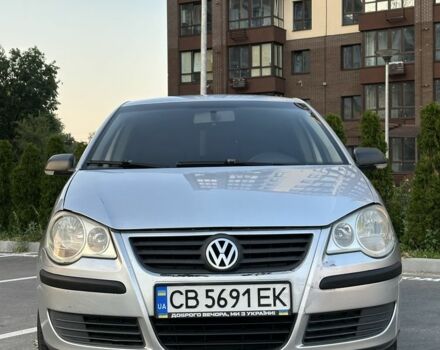 Серый Фольксваген Поло, объемом двигателя 1.4 л и пробегом 197 тыс. км за 3590 $, фото 2 на Automoto.ua