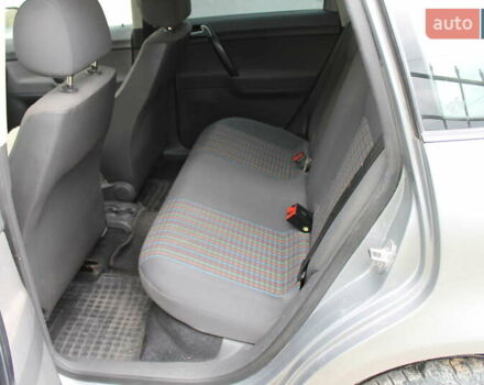 Серый Фольксваген Поло, объемом двигателя 1.4 л и пробегом 263 тыс. км за 4500 $, фото 14 на Automoto.ua