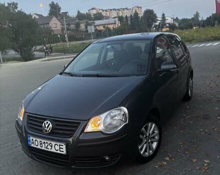 Сірий Фольксваген Поло, об'ємом двигуна 1.6 л та пробігом 220 тис. км за 4500 $, фото 2 на Automoto.ua