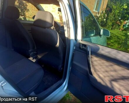 Серый Фольксваген Поло, объемом двигателя 1.4 л и пробегом 328 тыс. км за 4350 $, фото 4 на Automoto.ua