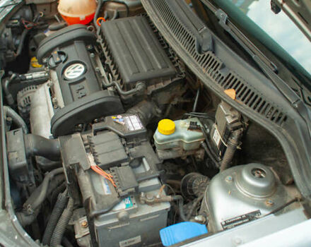 Сірий Фольксваген Поло, об'ємом двигуна 1.4 л та пробігом 183 тис. км за 5200 $, фото 9 на Automoto.ua