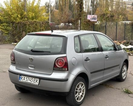 Сірий Фольксваген Поло, об'ємом двигуна 1.4 л та пробігом 276 тис. км за 5300 $, фото 4 на Automoto.ua