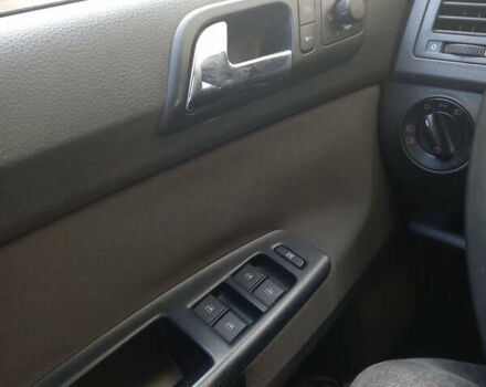 Сірий Фольксваген Поло, об'ємом двигуна 1.39 л та пробігом 271 тис. км за 3900 $, фото 11 на Automoto.ua