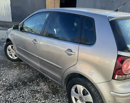 Серый Фольксваген Поло, объемом двигателя 1.4 л и пробегом 157 тыс. км за 4700 $, фото 5 на Automoto.ua