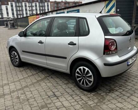 Серый Фольксваген Поло, объемом двигателя 1.39 л и пробегом 212 тыс. км за 5400 $, фото 3 на Automoto.ua