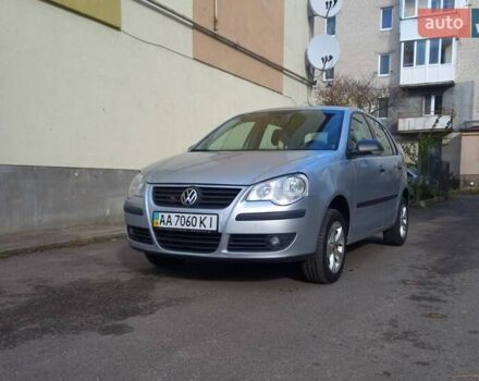 Сірий Фольксваген Поло, об'ємом двигуна 1.39 л та пробігом 271 тис. км за 3900 $, фото 2 на Automoto.ua