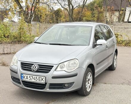 Сірий Фольксваген Поло, об'ємом двигуна 1.4 л та пробігом 276 тис. км за 5300 $, фото 8 на Automoto.ua