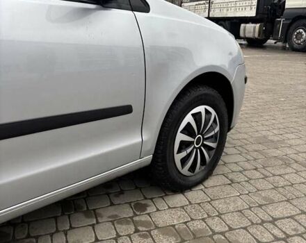 Серый Фольксваген Поло, объемом двигателя 1.39 л и пробегом 212 тыс. км за 5400 $, фото 6 на Automoto.ua