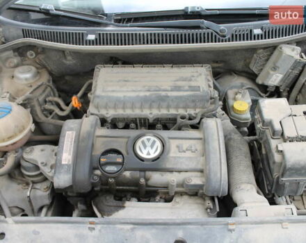 Серый Фольксваген Поло, объемом двигателя 1.4 л и пробегом 263 тыс. км за 4500 $, фото 21 на Automoto.ua