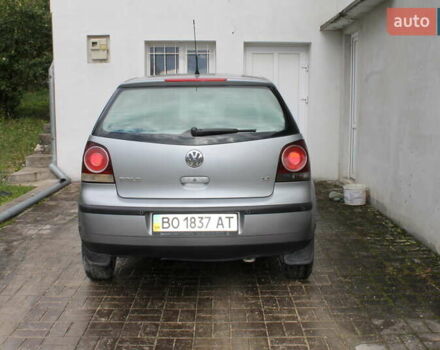 Серый Фольксваген Поло, объемом двигателя 1.4 л и пробегом 263 тыс. км за 4500 $, фото 11 на Automoto.ua