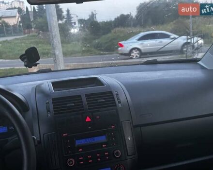 Сірий Фольксваген Поло, об'ємом двигуна 1.6 л та пробігом 220 тис. км за 4500 $, фото 7 на Automoto.ua