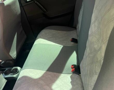 Серый Фольксваген Поло, объемом двигателя 1.4 л и пробегом 150 тыс. км за 5800 $, фото 6 на Automoto.ua