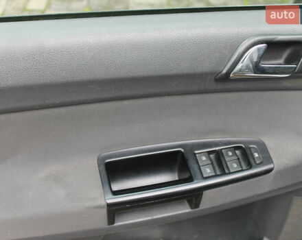 Серый Фольксваген Поло, объемом двигателя 1.4 л и пробегом 263 тыс. км за 4500 $, фото 22 на Automoto.ua