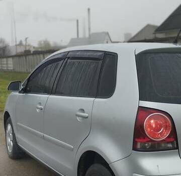 Серый Фольксваген Поло, объемом двигателя 1.4 л и пробегом 407 тыс. км за 5100 $, фото 10 на Automoto.ua