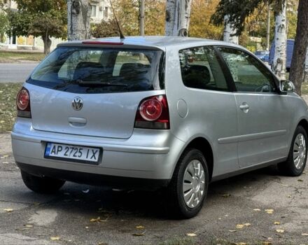 Серый Фольксваген Поло, объемом двигателя 1.2 л и пробегом 209 тыс. км за 3250 $, фото 4 на Automoto.ua