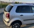 Серый Фольксваген Поло, объемом двигателя 1.4 л и пробегом 237 тыс. км за 4600 $, фото 87 на Automoto.ua