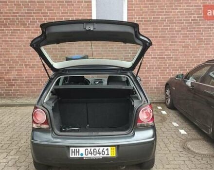 Серый Фольксваген Поло, объемом двигателя 1.2 л и пробегом 246 тыс. км за 4590 $, фото 8 на Automoto.ua