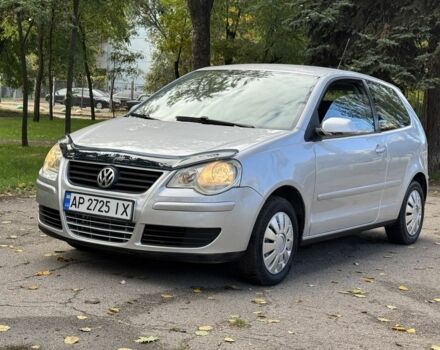 Серый Фольксваген Поло, объемом двигателя 1.2 л и пробегом 209 тыс. км за 3250 $, фото 1 на Automoto.ua