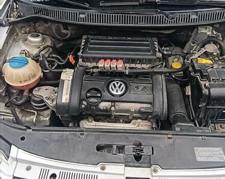 Сірий Фольксваген Поло, об'ємом двигуна 1.39 л та пробігом 267 тис. км за 4200 $, фото 10 на Automoto.ua