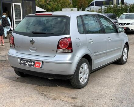 Серый Фольксваген Поло, объемом двигателя 1.4 л и пробегом 257 тыс. км за 4790 $, фото 4 на Automoto.ua