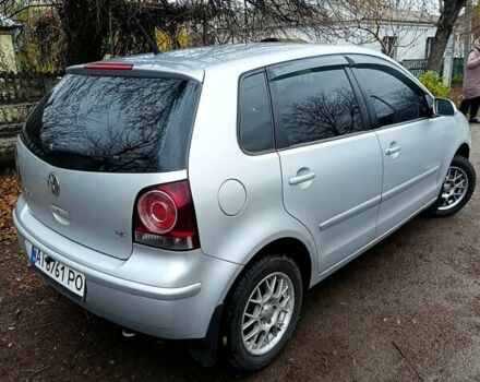 Сірий Фольксваген Поло, об'ємом двигуна 1.39 л та пробігом 267 тис. км за 4200 $, фото 1 на Automoto.ua