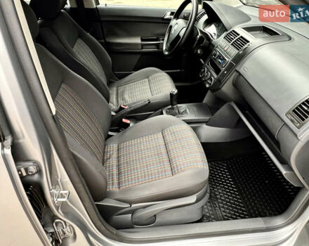 Серый Фольксваген Поло, объемом двигателя 1.4 л и пробегом 192 тыс. км за 5900 $, фото 23 на Automoto.ua