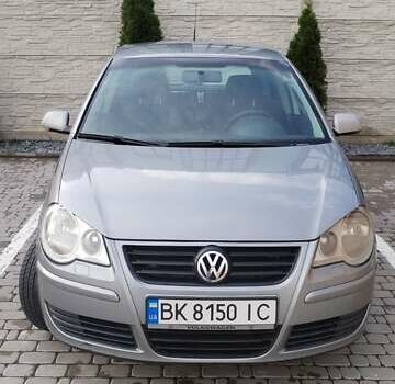 Серый Фольксваген Поло, объемом двигателя 1.4 л и пробегом 217 тыс. км за 5999 $, фото 7 на Automoto.ua