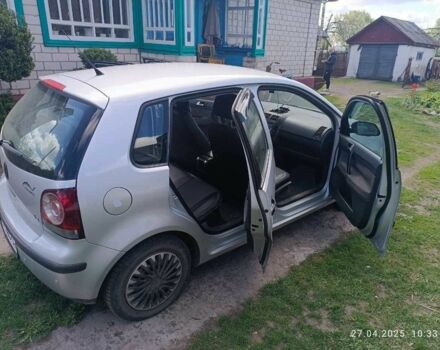 Серый Фольксваген Поло, объемом двигателя 1.2 л и пробегом 216 тыс. км за 4500 $, фото 1 на Automoto.ua