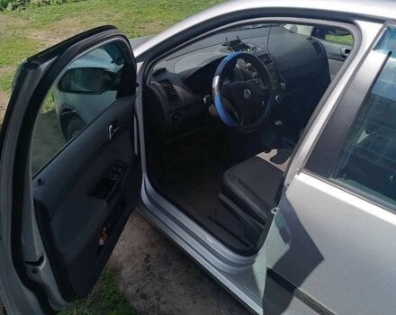 Серый Фольксваген Поло, объемом двигателя 1.2 л и пробегом 216 тыс. км за 4500 $, фото 10 на Automoto.ua