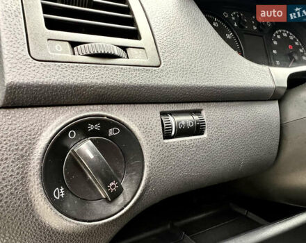 Серый Фольксваген Поло, объемом двигателя 1.4 л и пробегом 192 тыс. км за 5900 $, фото 13 на Automoto.ua