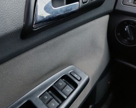 Серый Фольксваген Поло, объемом двигателя 1.4 л и пробегом 267 тыс. км за 4200 $, фото 6 на Automoto.ua