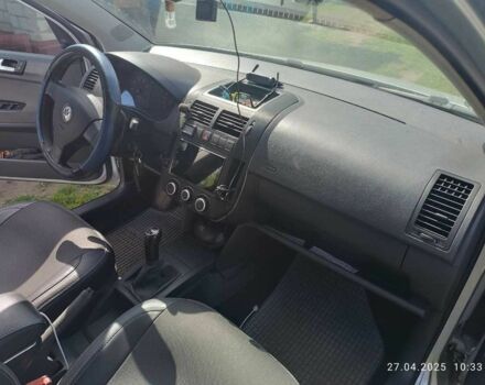 Серый Фольксваген Поло, объемом двигателя 1.2 л и пробегом 216 тыс. км за 4500 $, фото 13 на Automoto.ua