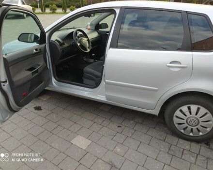 Серый Фольксваген Поло, объемом двигателя 1.2 л и пробегом 290 тыс. км за 4000 $, фото 4 на Automoto.ua