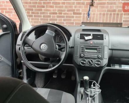 Серый Фольксваген Поло, объемом двигателя 1.2 л и пробегом 246 тыс. км за 4590 $, фото 13 на Automoto.ua