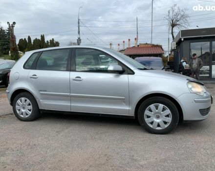 Серый Фольксваген Поло, объемом двигателя 1.4 л и пробегом 257 тыс. км за 4790 $, фото 3 на Automoto.ua