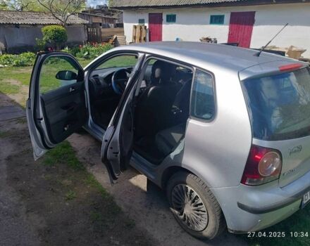 Серый Фольксваген Поло, объемом двигателя 1.2 л и пробегом 216 тыс. км за 4500 $, фото 12 на Automoto.ua