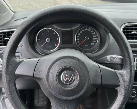 Серый Фольксваген Поло, объемом двигателя 1.6 л и пробегом 177 тыс. км за 8650 $, фото 28 на Automoto.ua